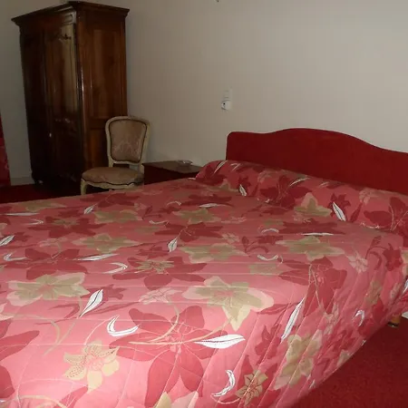 Hotel Touring 2*